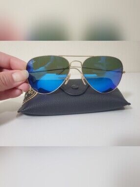 Ray-Ban Large Aviator Sunglasses with Blue Mirrored Lenses